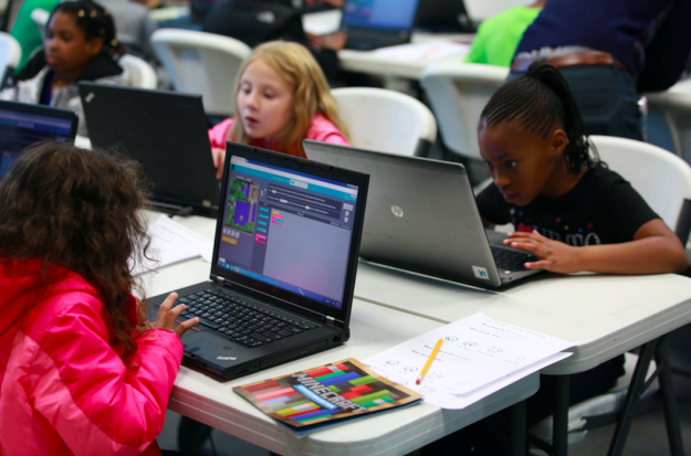 Minecraft’s digital learning platform hits 2 million users, launches new coding tutorial