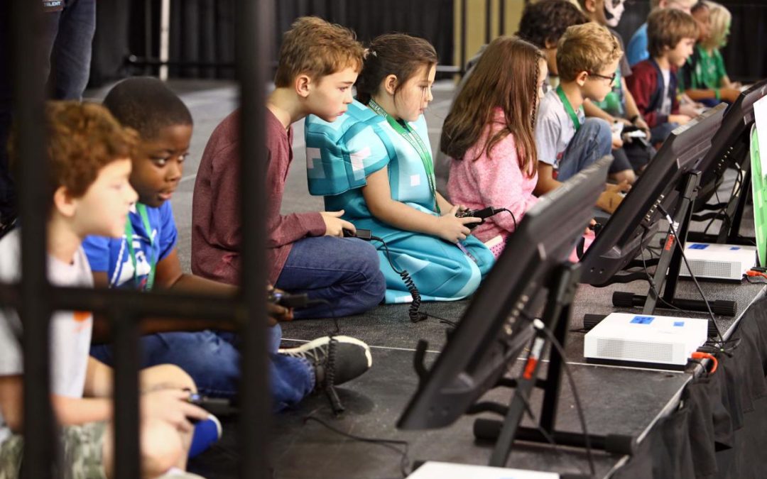 Minecraft fair brings thousands of video game fans to Charleston